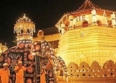 เทศกาลแห่พระเขี้ยวแก้ว